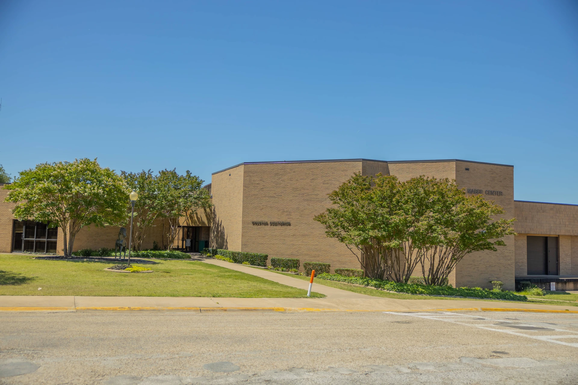 Mabee Center